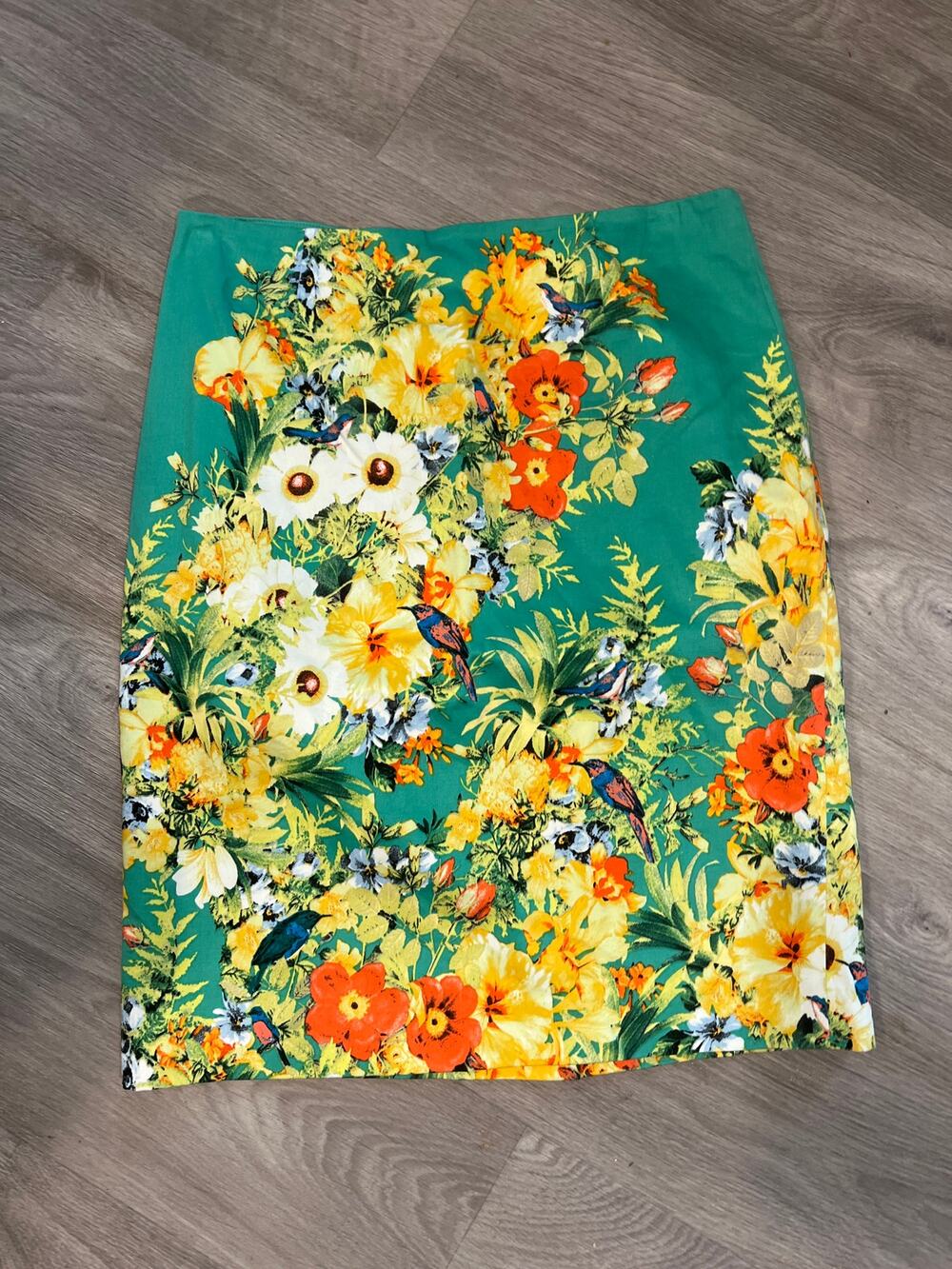Eric Signature size 8 floral pencil skirt